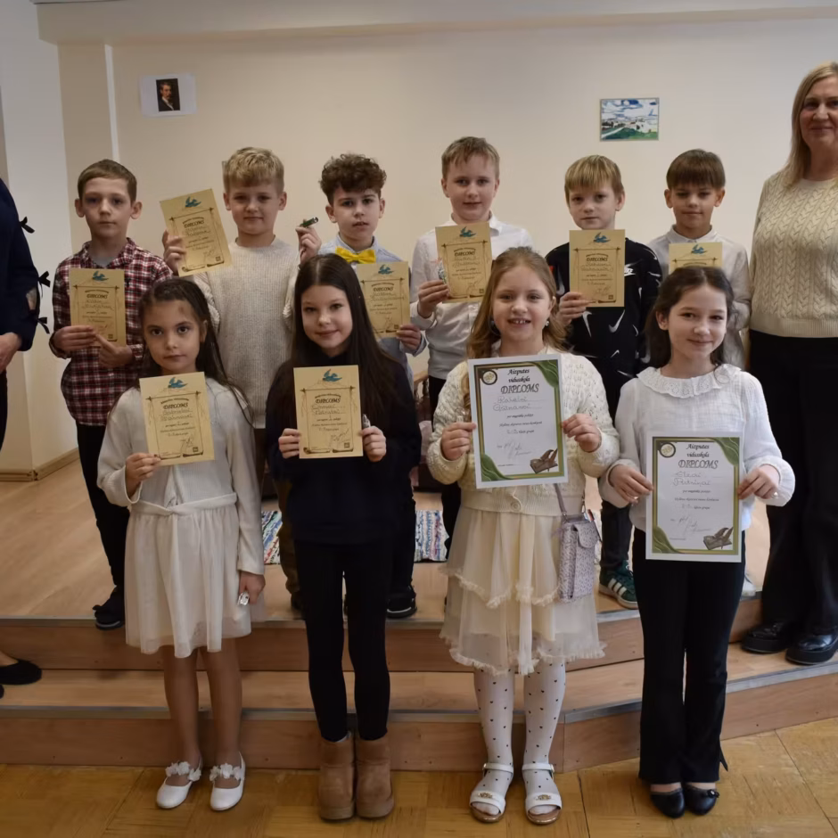 Konkursa dalībnieki no 2.-3.klasēm